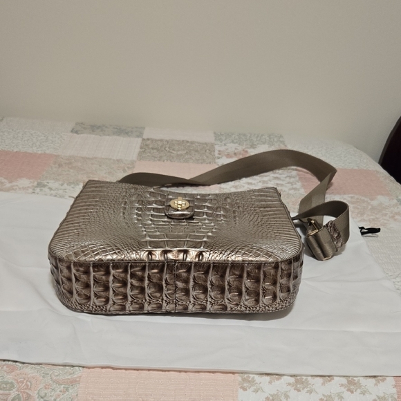Brahmin Leia Crossbody Bag In Silver Lining Melbourne. NWT - Picture 8 of 16